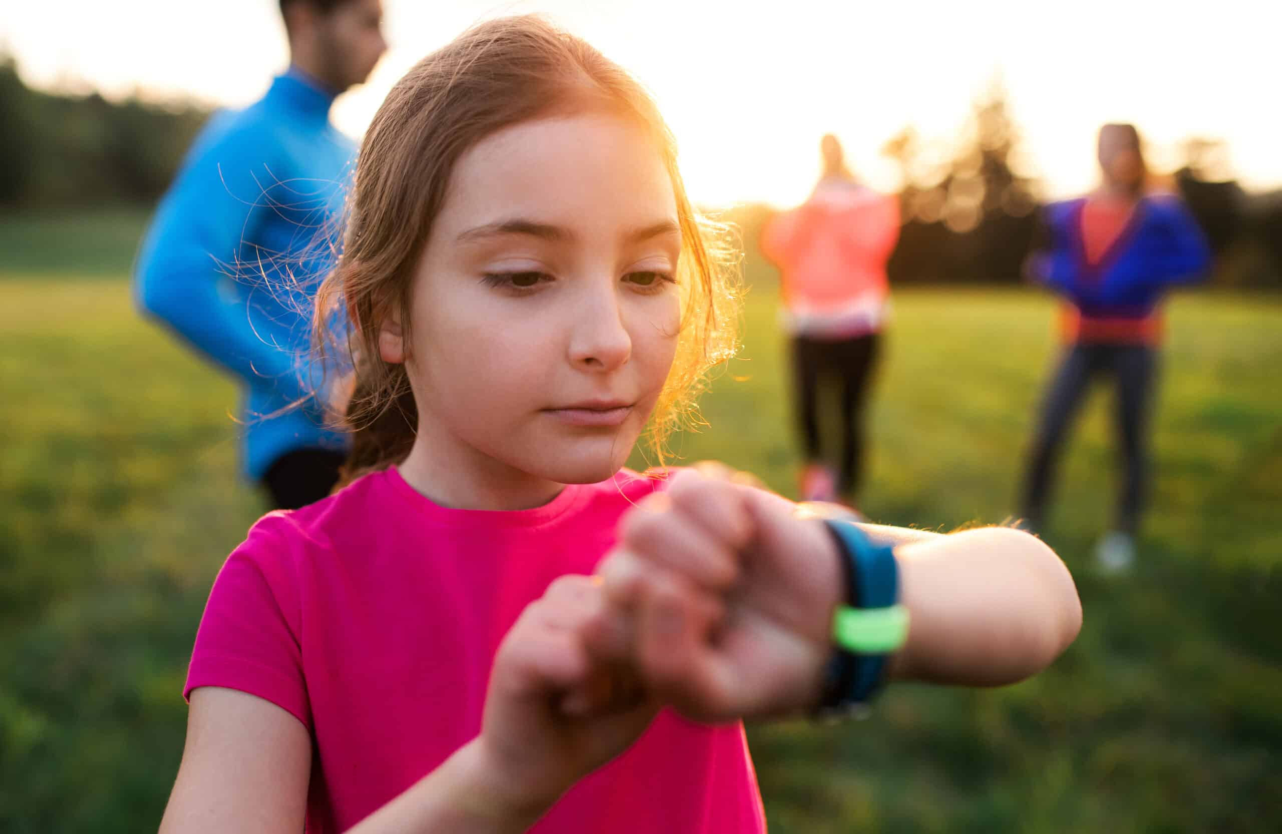 Top 10 Best Smart Watches for Kids To Keep Them Safe and Entertained