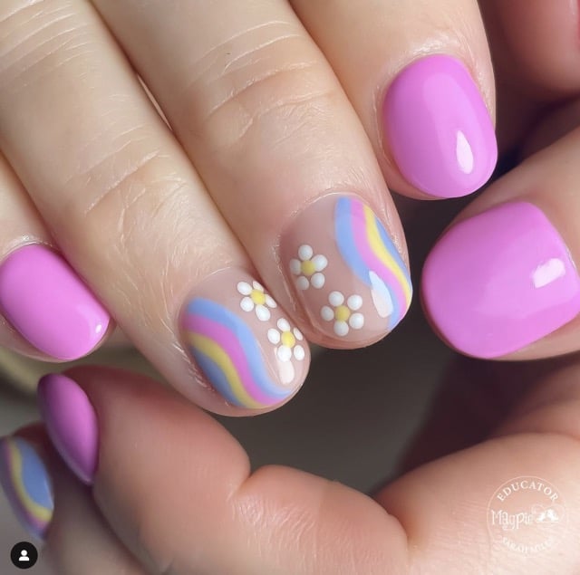 Flowers & Swirls pink summer nails