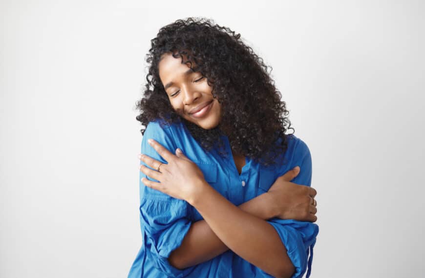 How To Love Yourself: Professionals Share 18 Secrets To Fostering Self Love