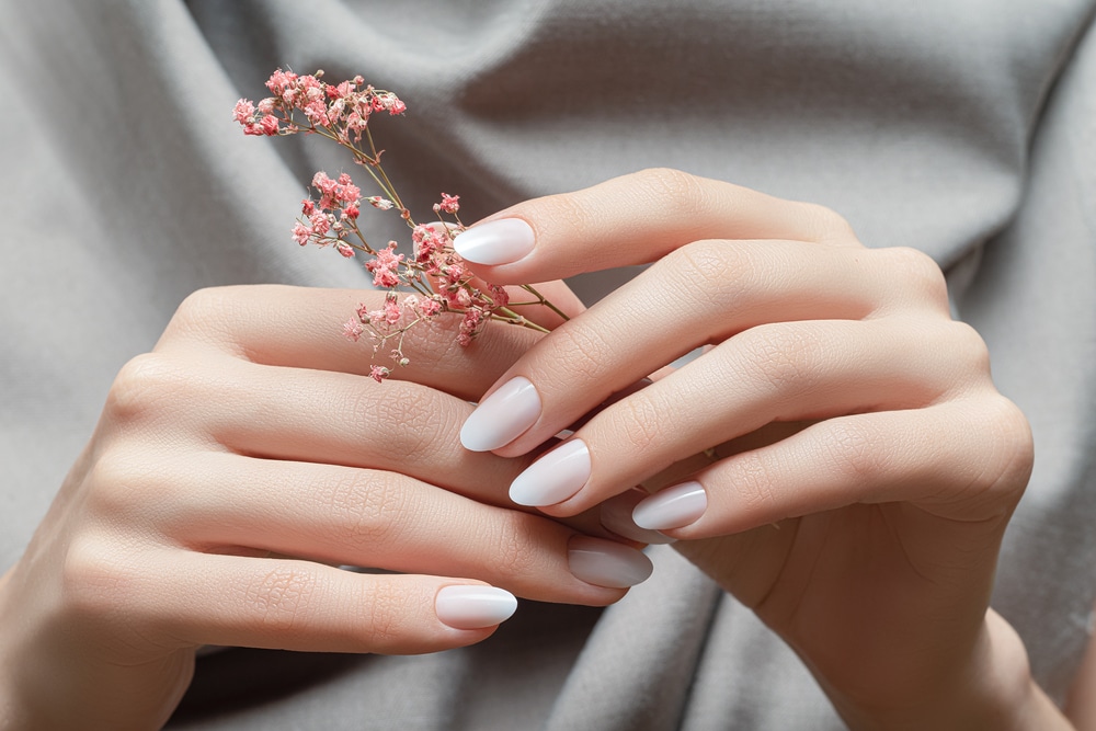 White Summer Nails: Chic White Nail Designs to Try