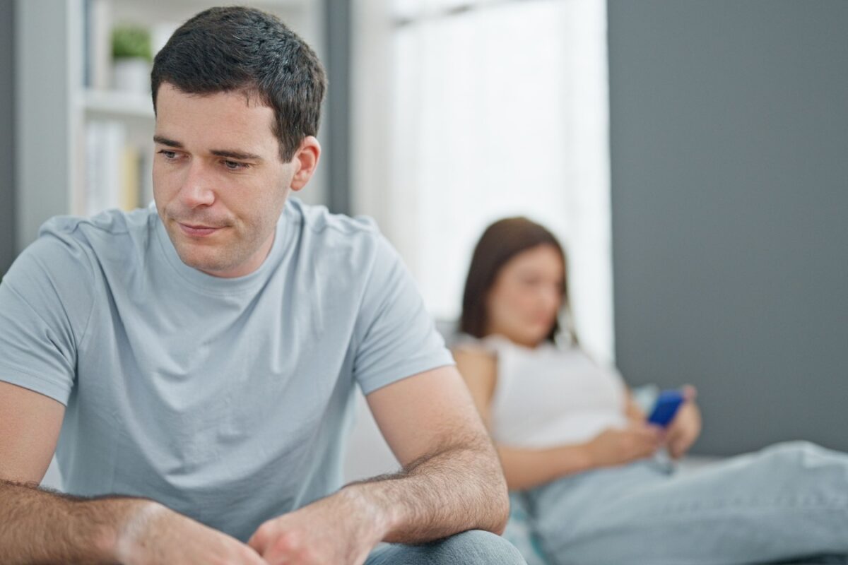 18 Signs Men Are Unhappy in Their Marriage